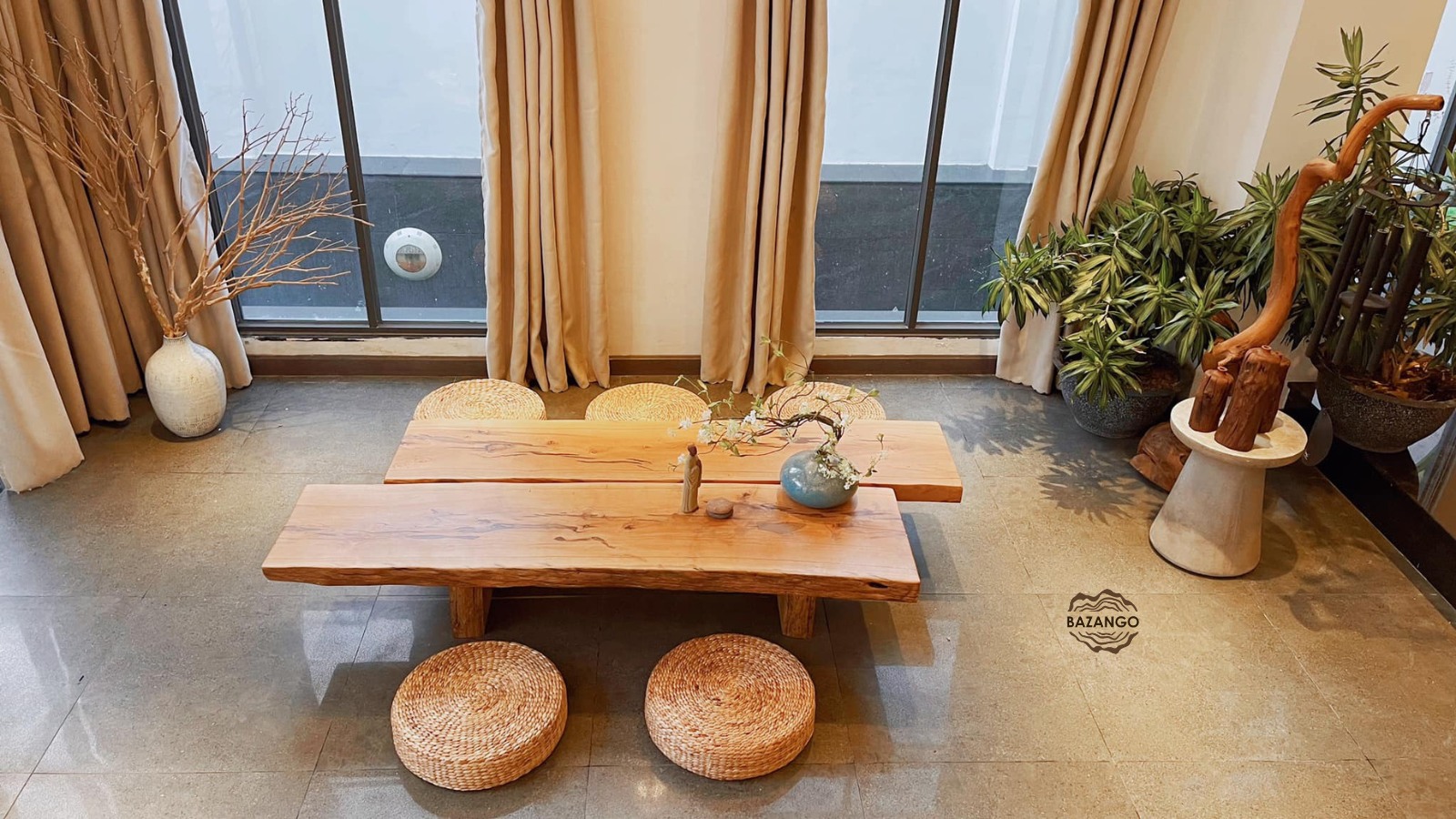 Bàn ghế gỗ cao cấp