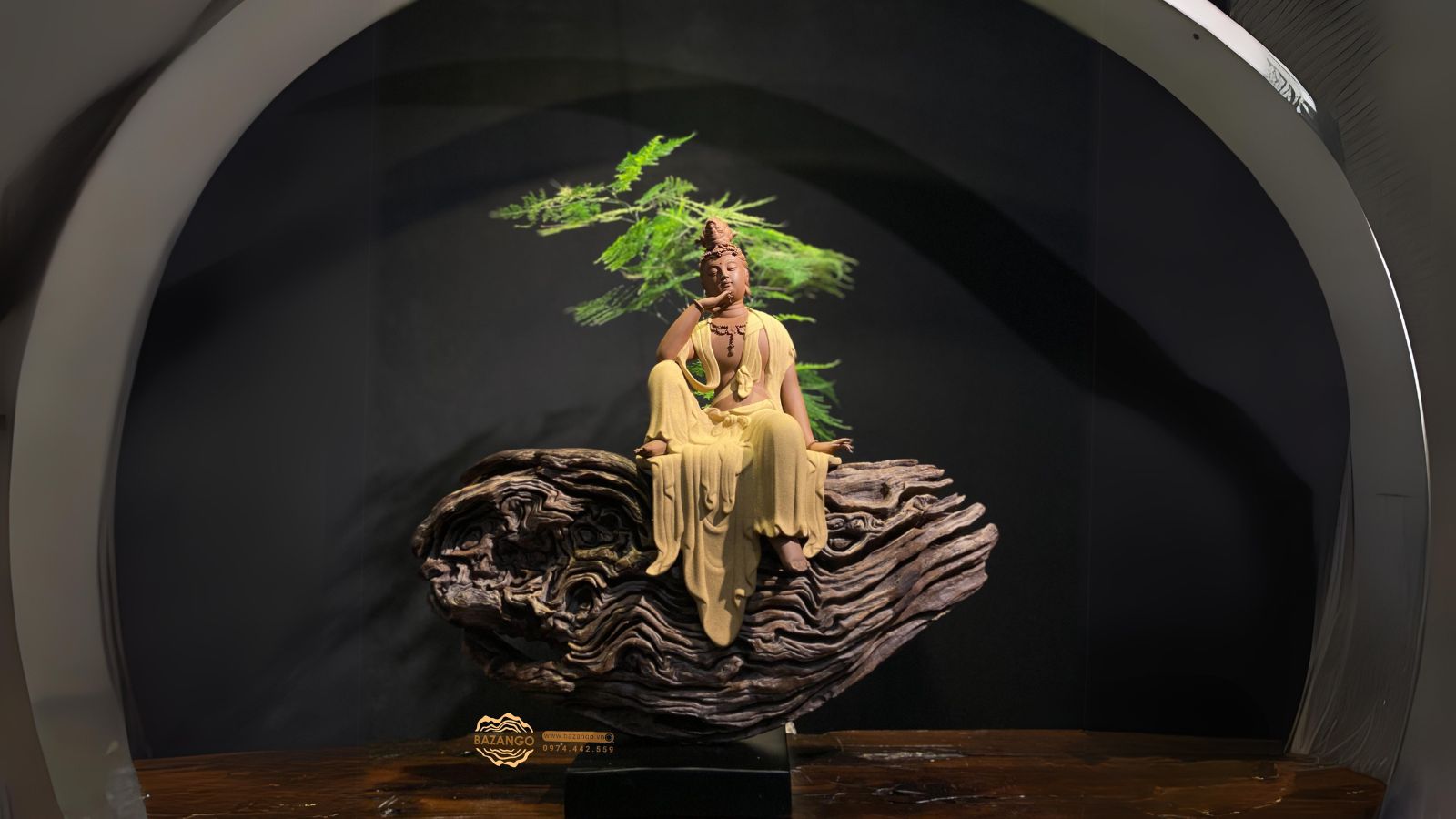 Tượng Phật Quan Âm
