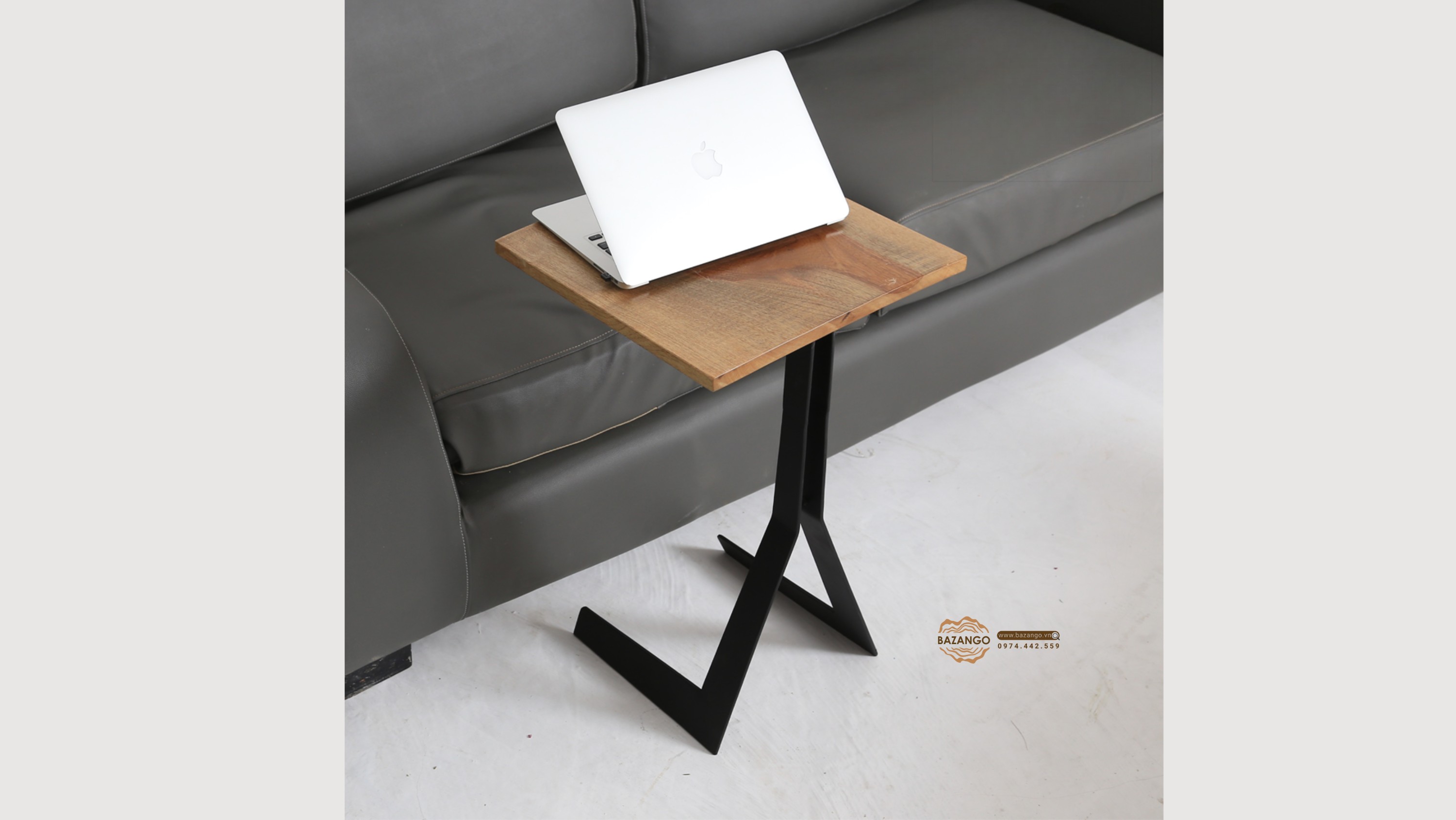 Bàn góc gỗ chân sắt