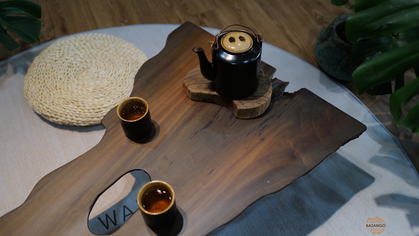bàn trà gỗ wabi sabi