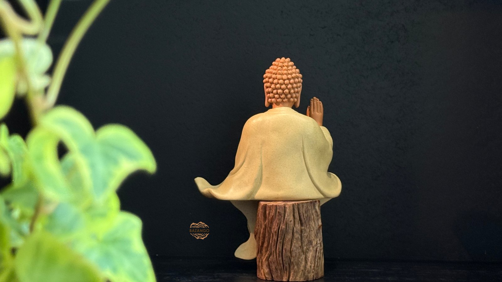 Tượng phật gỗ lũa tự nhiên